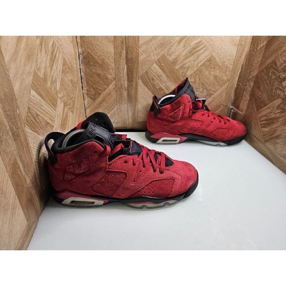 Jordan Women's 6 Retro Toro Bravo Red Shoe Size 8.5 GS 7Y 641 - Picture 2 of 11